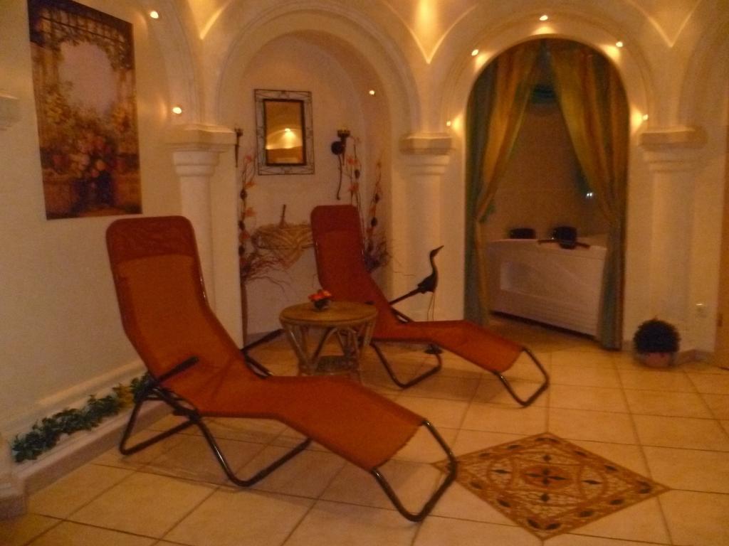 Maring-Noviand Pension-Elfi מראה חיצוני תמונה